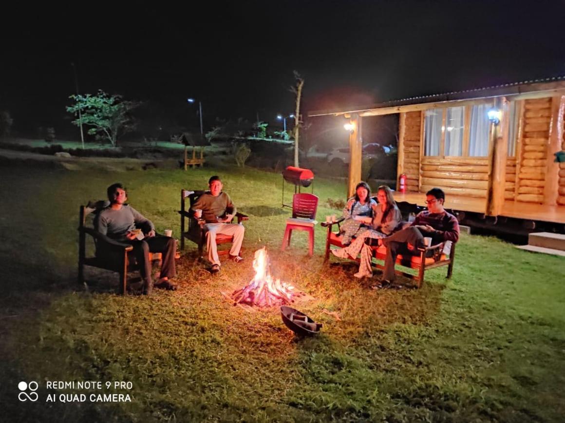 Hassinger Ranch Cabanas Oxapampa Phòng bức ảnh