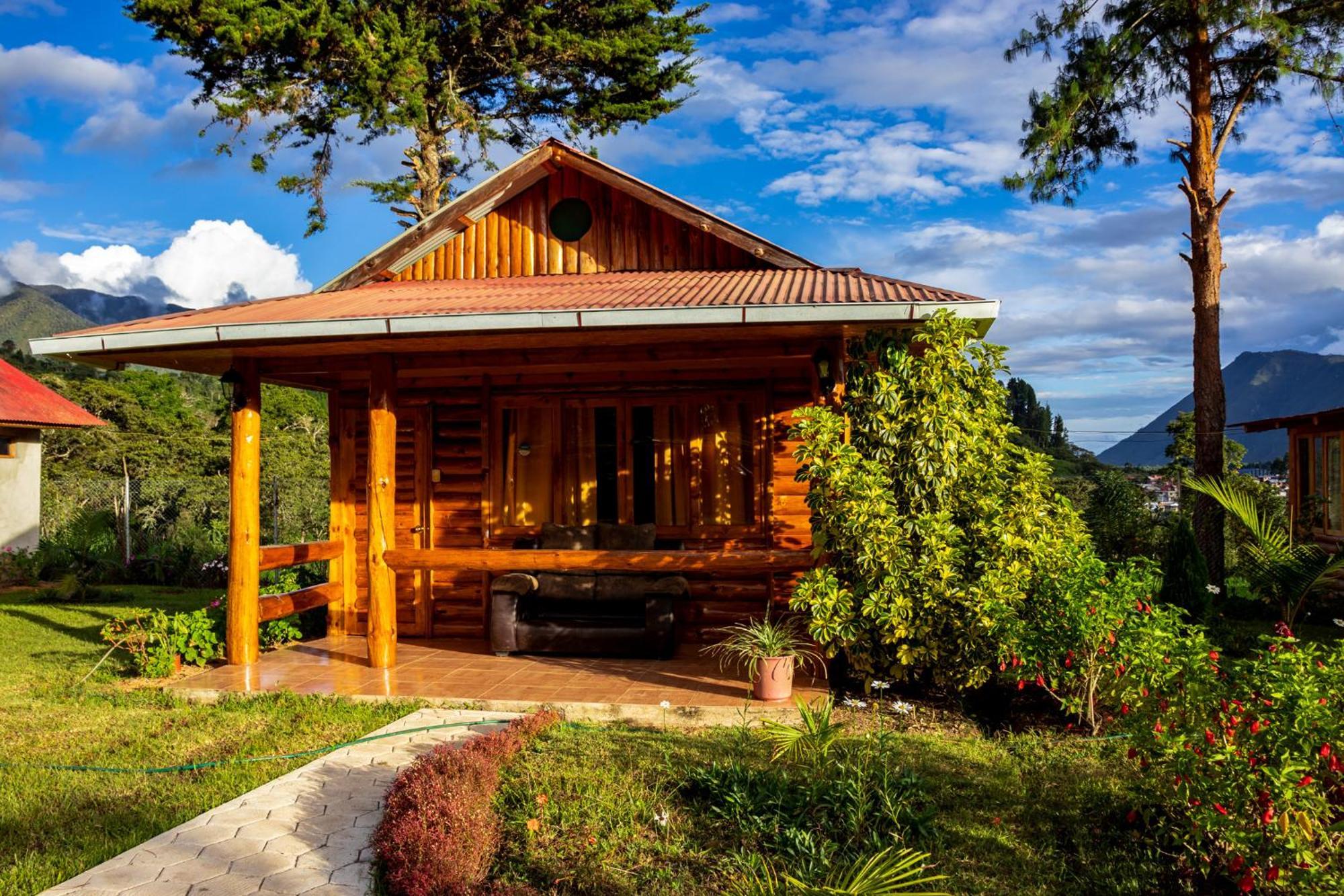 Hassinger Ranch Cabanas Oxapampa Ngoại thất bức ảnh