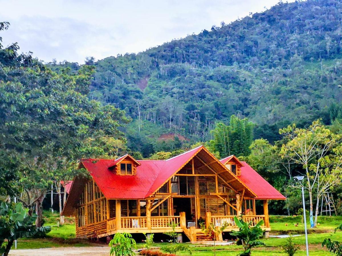 Hassinger Ranch Cabanas Oxapampa Ngoại thất bức ảnh